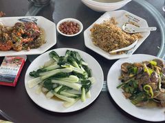 -岛中岛·海鲜大排档·万宁老字号(东澳店)