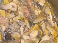 灰鹅野菌汤-黔蘑菇四季餐厅(观山湖店)