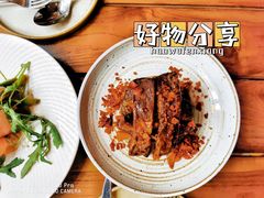 威士忌火山排骨-Brut Eatery Wine Bar & Restaurant (建国东路店)