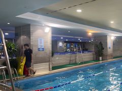 -小蓝鲸游泳培训基地(石景山店)