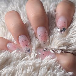 -NEW LOOK-绿麓 · 美甲美睫脱毛工作室