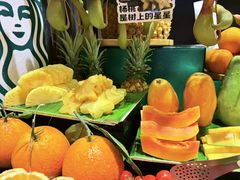 -雍容荟帝王蟹活龙虾展台自助(IFS黑金店)