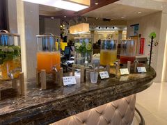 -东方滨江大酒店·滨江厅