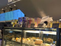 面包甜点陈列柜-喜茶(上海正大广场店)