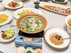 -香山湖渔家大院