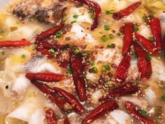 头牌酸菜鲈鱼（中份）-姚姚酸菜鱼·金戈戈香港豉油鸡(喜荟城联名店)