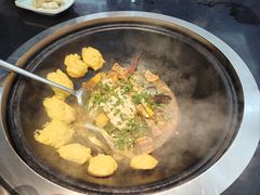 -高家小院铁锅炖大鹅(哈西高铁站店)