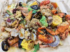 -老东镇啤酒屋海鲜加工·蒸汽海鲜·海鲜烧烤(台东店)