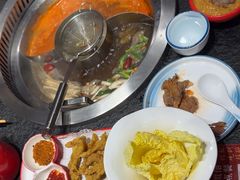 -醉董牛川派鲜肉自选火锅(烟台店)