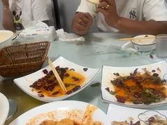 -秦扬居特色菜馆(上王村)