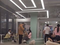 -怪兽屋·羊驼·猫咖·狗咖(俊华广场店)