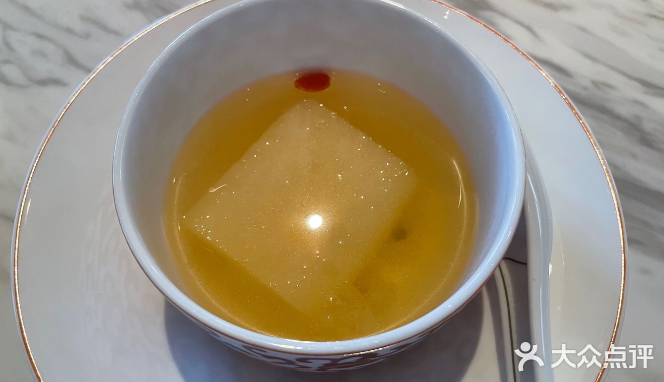 鲜鮸鱼胶佛跳墙