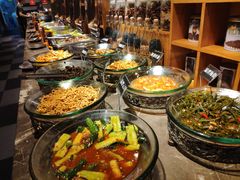 自助取餐区-大山炭火烤肉自助(百盛步行街广场店)