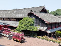 -峨眉山报国寺