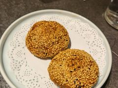 秘制烧饼-北平盛世·新京菜·北京烤鸭(劲松·双井店)