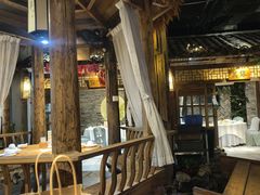-花溪雨·森林餐厅(石基店)