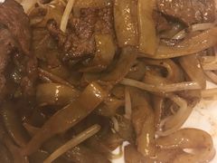 干炒牛肉河粉-衡山汇·高级粤菜(霄云路店)