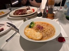 -MONICH牛排融合餐厅(和义大道购物中心店)