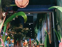 -蓝精灵乐园·世茂精灵之城主题乐园