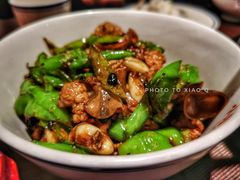 辣椒炒肉-小隐人家(乐松店)
