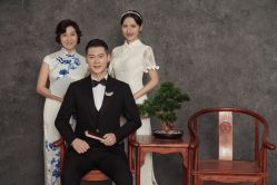 -芭莎视觉婚纱摄影(花溪店)