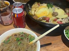 -万记麻辣烫国展总店