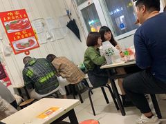 -咱家王新国把子肉(县东巷店)