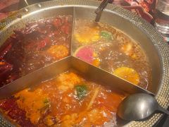 -廖掌柜·重庆鲜货火锅(上海首店)