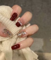 -悦指间美甲美睫