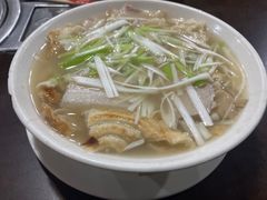 -金卯白肉罩火烧
