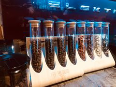 -ZING COFFEE 镜咖啡