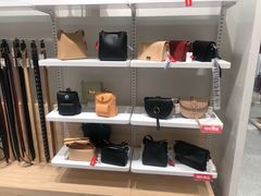 -hotwind热风(世纪东方广场店)