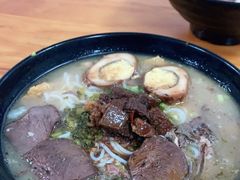 -花溪巷牛肉粉(泉城路店)