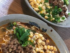 -丁丁猫重庆小面(徐州路店)