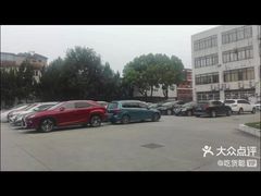 -沪东工人文化宫-停车场