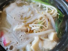 -傣家妹子过桥米线(一号店)