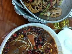 -椒香川流不息川菜馆(二七北路店)