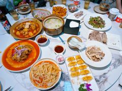 -贯贯吉·清真餐厅(浙江中路店)