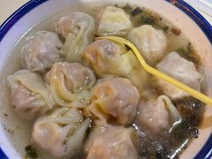 -霄汉牛三鲜湖北砂锅菜(万松园2店)