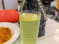 -必胜客(WOW阿罗海店)