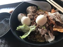 -纽顿熟食中心