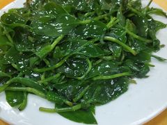 -荣生萝卜汤饭店