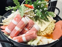 部队火锅-文成焕·家族韩式餐厅