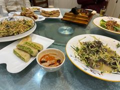-老码头黑皮肘子锅包肉熏酱水饺(文政街店)