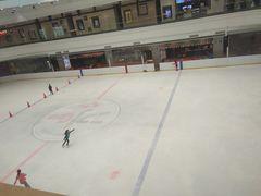 -陈露国际冰上中心(天津嘉里汇店)