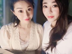 -穹六人间 people 6(岳阳路店)