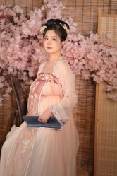 -汉仪华裳汉服馆(打浦桥店)