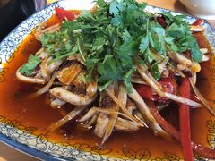 -大众跷脚牛肉馆·非遗传承单位(峨眉山店)