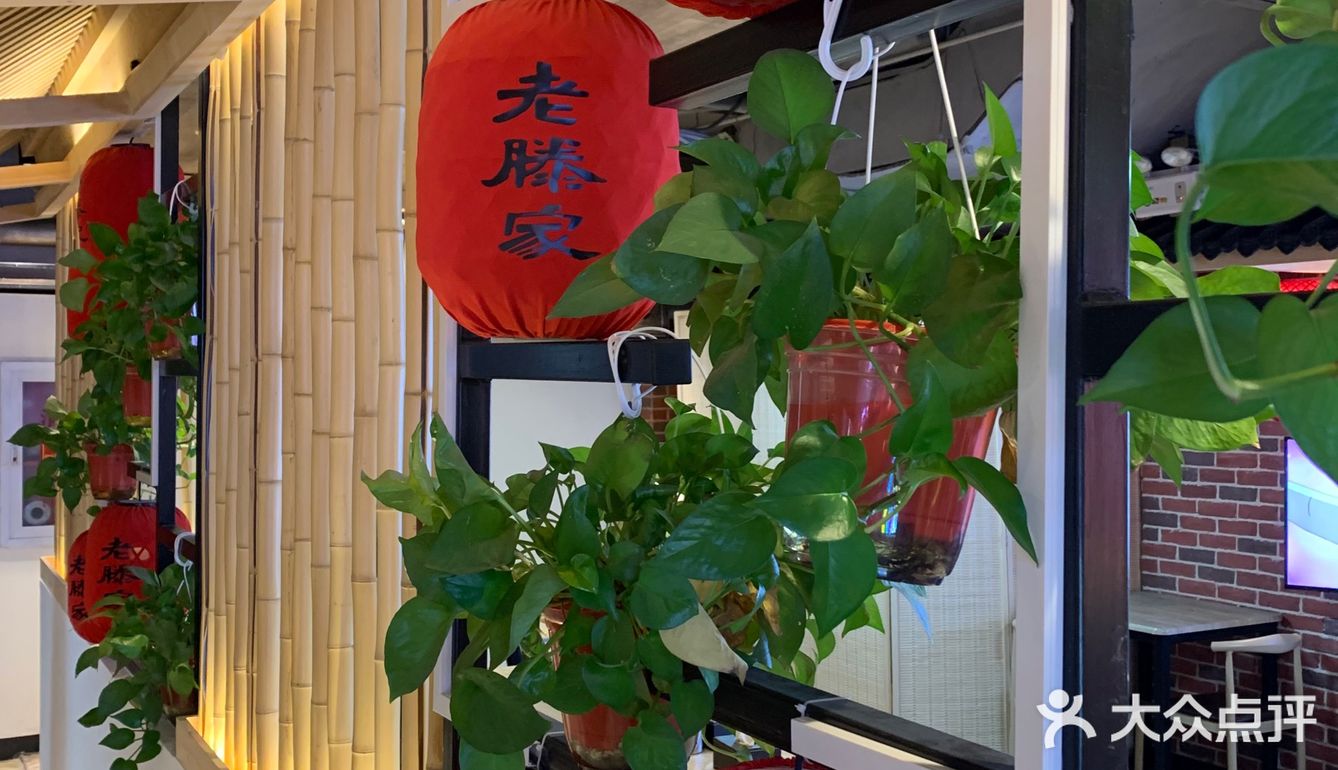 北京探店 | 1984年东华门夜市的过桥米线