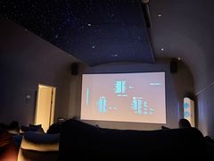 -涨巢·潮玩水疗局